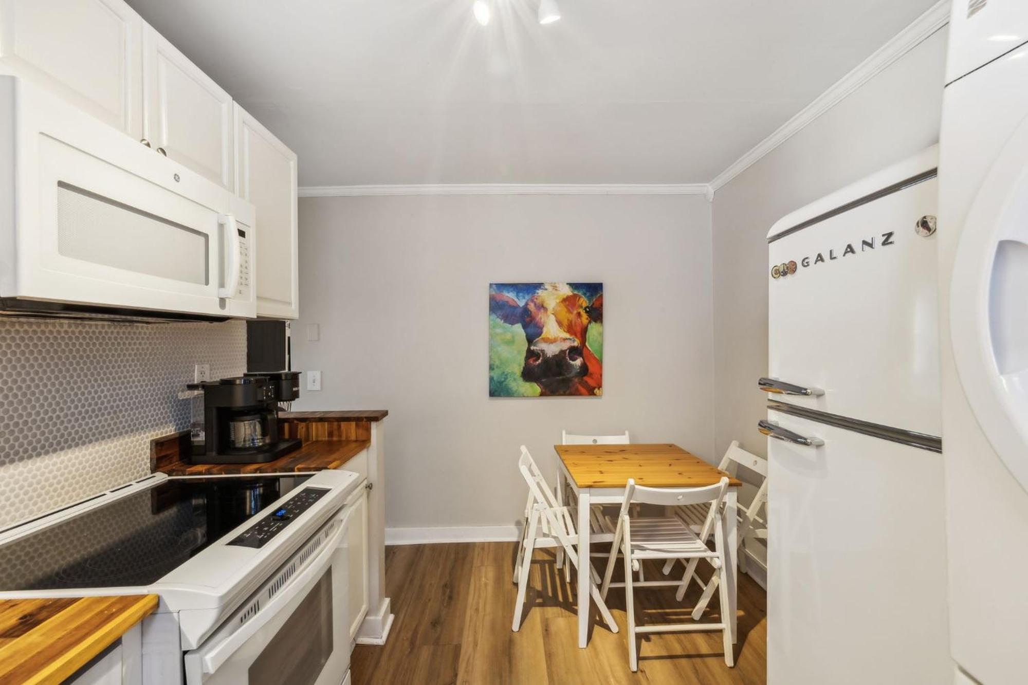 Sunny Delight Apartment Нашвил Екстериор снимка